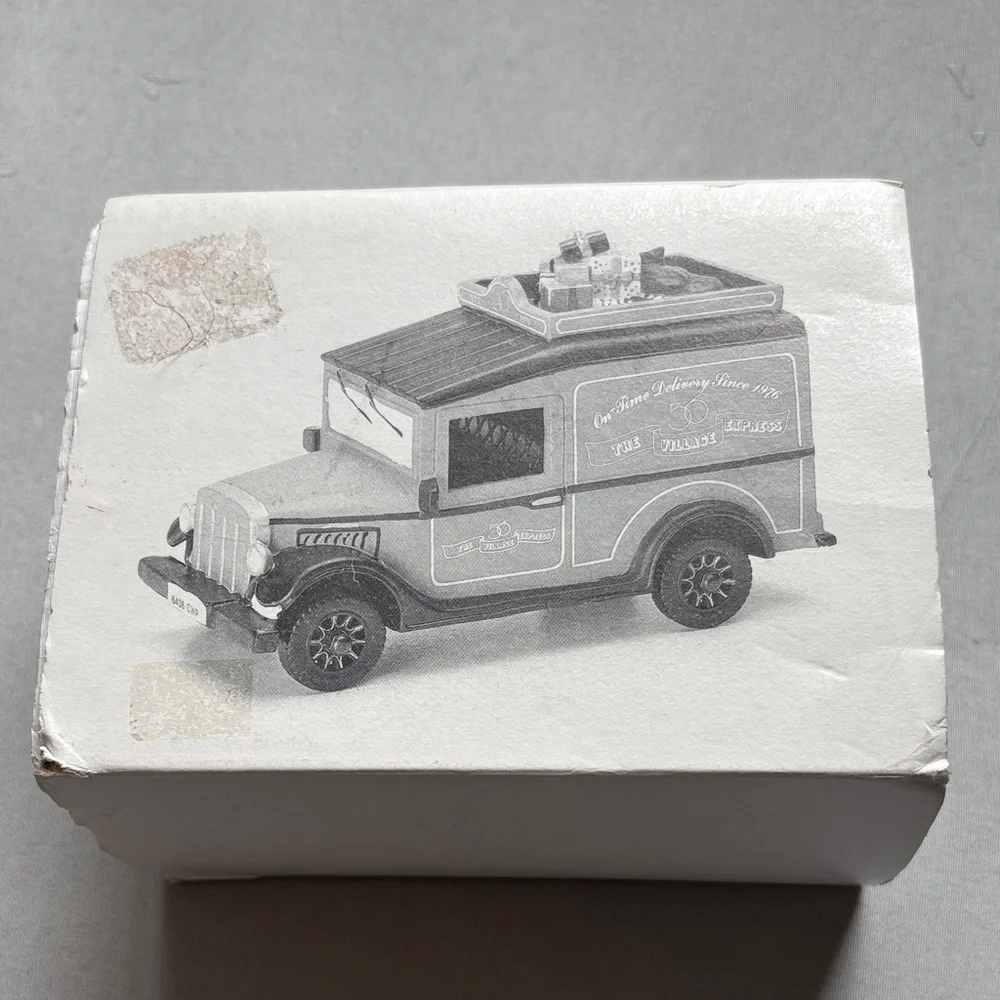 Department 56 Green and Black Vintage Truck Decor